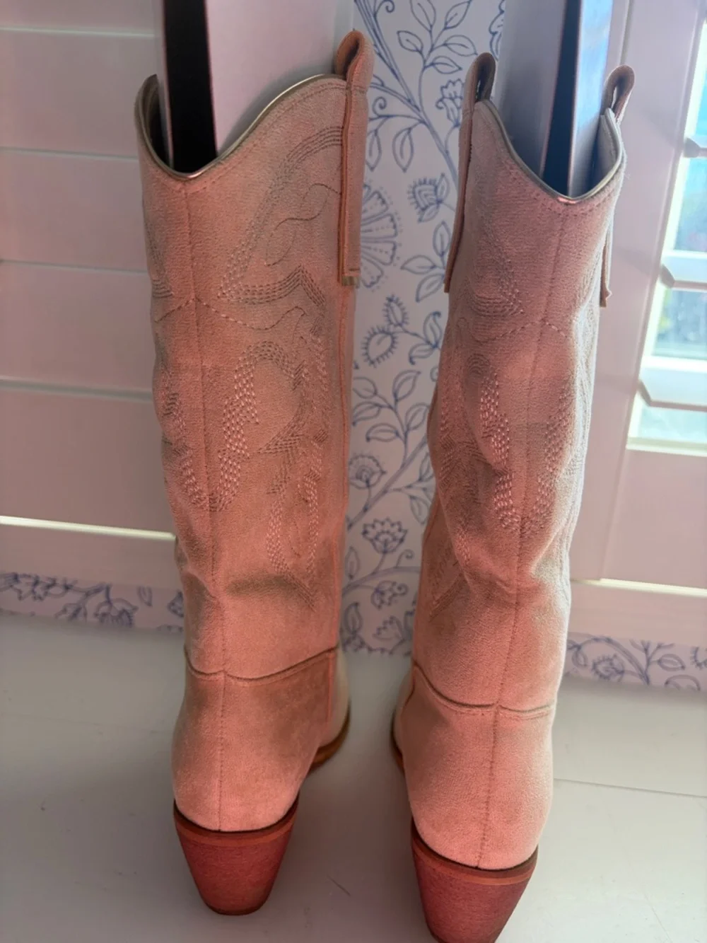 Western Knee-High Boots - Picture 4 of 12